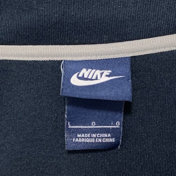 Nike Men’s jacket. Size large excellent condition - Picture 8 of 9